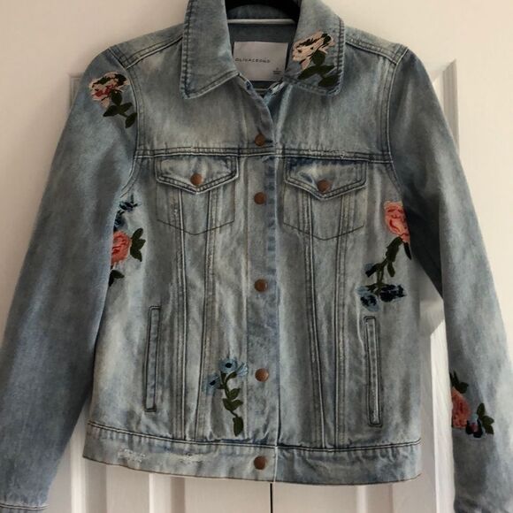Olviaceous Floral Embroidered Faded Denim Jacket - Picture 1 of 8